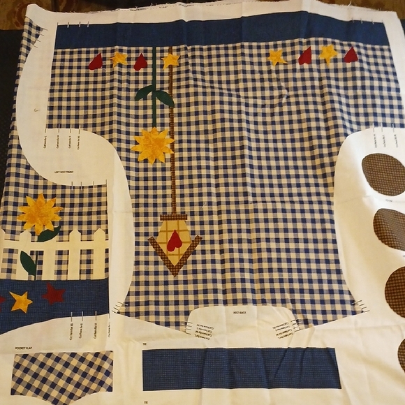 Dreamspinners Patchwork Fabric Panel Pattern Springtime Vest B20 - Picture 3 of 3
